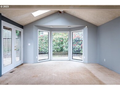 1946 NE 38th Dr, Gresham, OR 97030 - photo 5