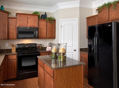 12515 Deer Lake Lane, Louisville, KY 402