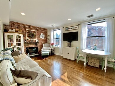 454 Hanover St unit 1, Boston, MA 02113 - photo 5