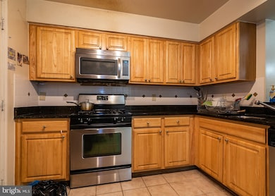 3827 Chesterwood Dr, Silver Spring, MD 20906 - photo 5