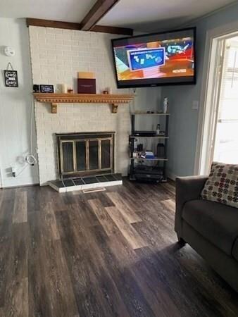 21 Michigan St, Indian Orchard, MA 01151 - photo 5