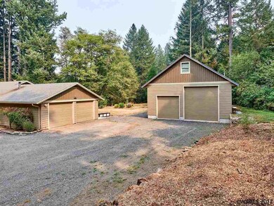 17488 Powers Creek Loop Rd NE, Silverton, OR 97381 - photo 5