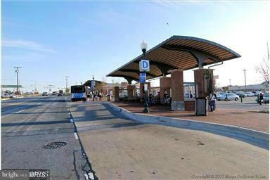 13308 Kilmarnock Way, Germantown, MD 20874 - photo 5