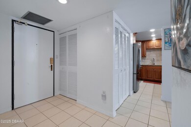 3051_S_Atlantic_Ave_1705-2