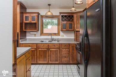 2511 W 70th Cir Anchorage AK-large-010-K