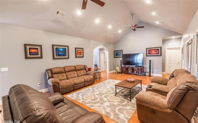 S Rockingchair Rd, Paragould, AR 72450 - photo 5