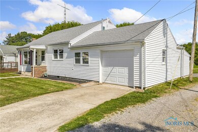 204 Turner Ave, Ada, OH 45810 - photo 2