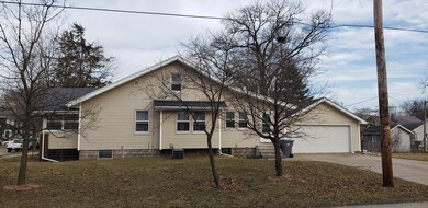 1025 Cedar St, Elkhart, IN 46514 - photo 4