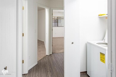 21-Laundry Room_DMD_0738