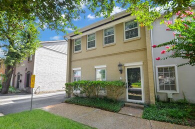 940 Wycliffe Dr unit 6, Houston, TX 77079 - photo 2