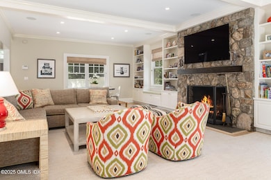 7 Perryridge Rd, Greenwich, CT 06830 - photo 2