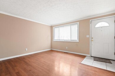 2320 Weyburn-4-SMALL