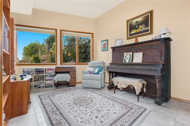 4150 Memory Ln W, University Place, WA 98466 - photo 3