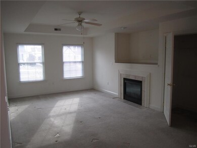 1961 Cabernet Place unit B, Easton, PA 18045 - photo 4