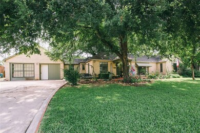 1470 Hillcrest Blvd, Gainesville, TX 76240 - photo 2