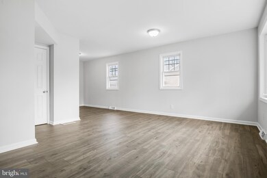 411 N Coles Ave, Maple Shade, NJ 08052 - photo 5