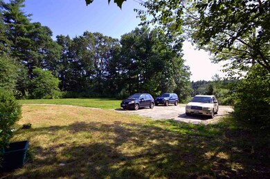 12A Lenny Ln unit A, Hudson, NH 03051 - photo 3