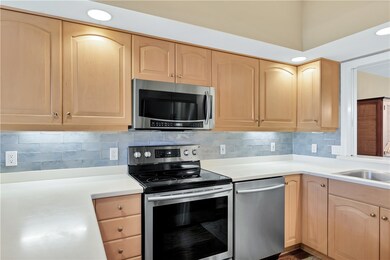 New tile backsplash