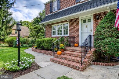 37 Bartram Ave, Mount Holly, NJ 08060 - photo 2