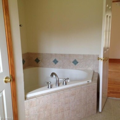 6526 Osborn Mill Rd, Seagrove, NC 27341 - photo 6