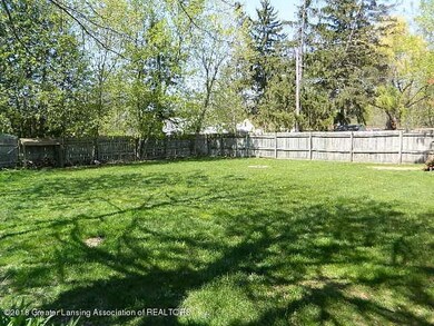 6002 Hughes Rd, Lansing, MI 48911 - photo 4