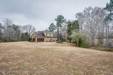 213838-2-snapsold-screen-14897-fairview-