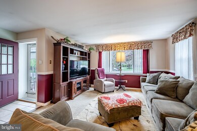 109 Locust Rd, Morton, PA 19070 - photo 5