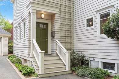 122 Hamilton St unit 1, Cambridge, MA 02139 - photo 2