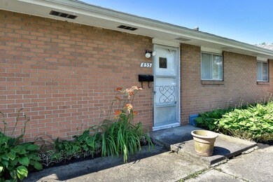 831 and 833 Byron Ave-4