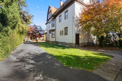 10 14almira St, Bloomfield Twp., NJ 07003 - photo 2