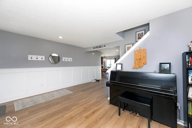 6922 W Briarwood Blvd, New Palestine, IN 46163 - photo 7