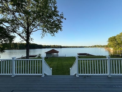 1382 S Lakeshore Dr, Louisa, VA 23093 - photo 2