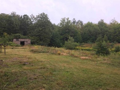 154 Middle Oxbow Rd, Hinsdale, NH 03451 - photo 3