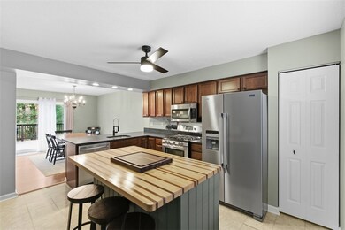 522 Carters Grove Dr unit 7B, Gibsonia, PA 15044 - photo 6