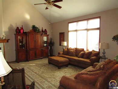 4630 SW Gage Blvd, Topeka, KS 66610 - photo 3