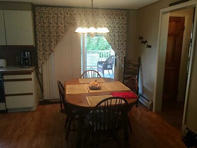 12 Sprague St, Greenville, RI 02828 - photo 3