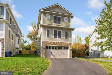 6946 Birch St, Falls Church, VA 22046 - photo 3