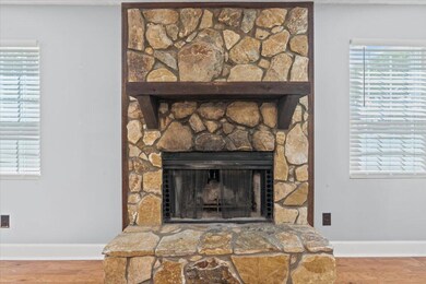 07-Living Room