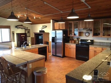 19349 Pinehurst Rd, Bend, OR 97703 - photo 5