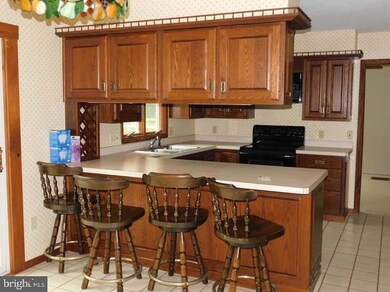 71 E High St, McClure, PA 17841 - photo 3