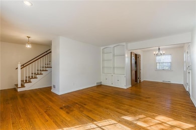 4016 E Red Bridge Rd, Kansas City, MO 64137 - photo 5