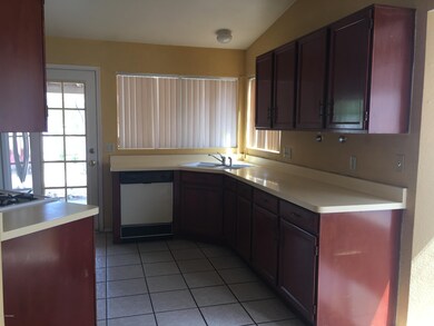 2660 W Fieldbrook Dr, Tucson, AZ 85741 - photo 4