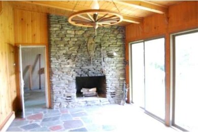 11 Paxton Rd, Spencer, MA 01562 - photo 7