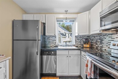 72 Modena Dr, Concord, NH 03303 - photo 7