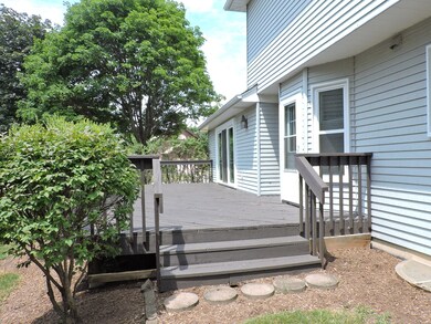 1224 E Gartner Rd, Naperville, IL 60540 - photo 4