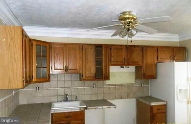 3140 Brinkley Station Dr, Temple Hills, MD 20748 - photo 4