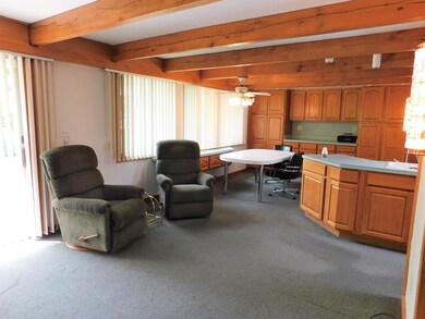 806 Dewey St, West Springfield, MA 01089 - photo 6