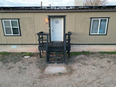 211 E 550 S, Roosevelt, UT 84066 - photo 3