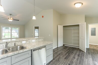 2372 Brentwood Dr, Rockingham, VA 22801 - photo 5