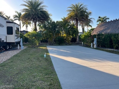 5222 Marsh Mallow Trail, Fort Myers, FL 33905 - photo 2